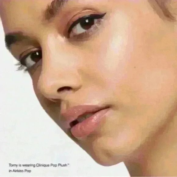 Clinique Other - Clinique Pop Plush Creamy Lip Gloss in Airkiss Pop 07 NEW